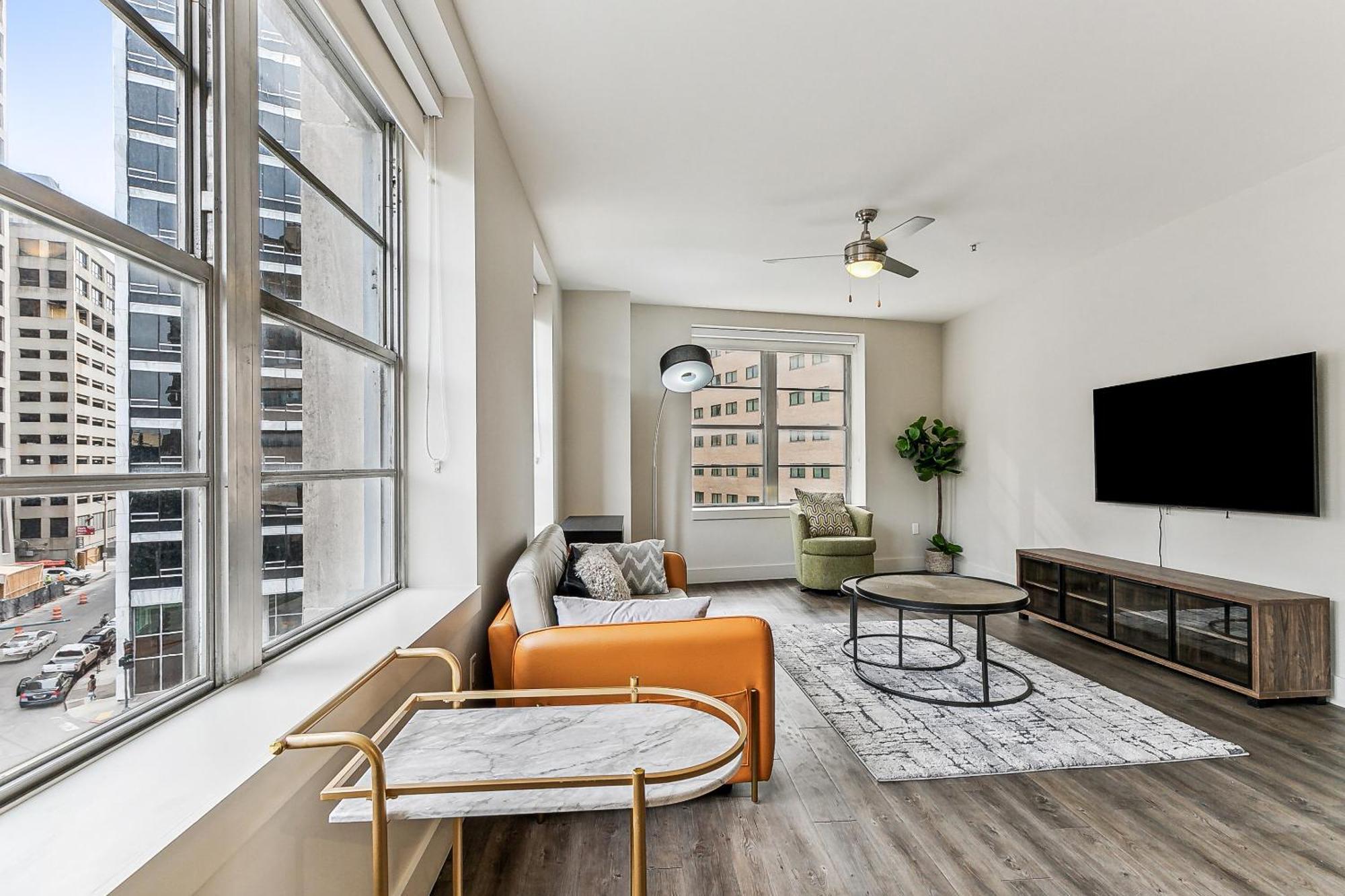 Upscale Condos And Penthouses Close To Canal And Bourbon St New Orleans Exterior foto