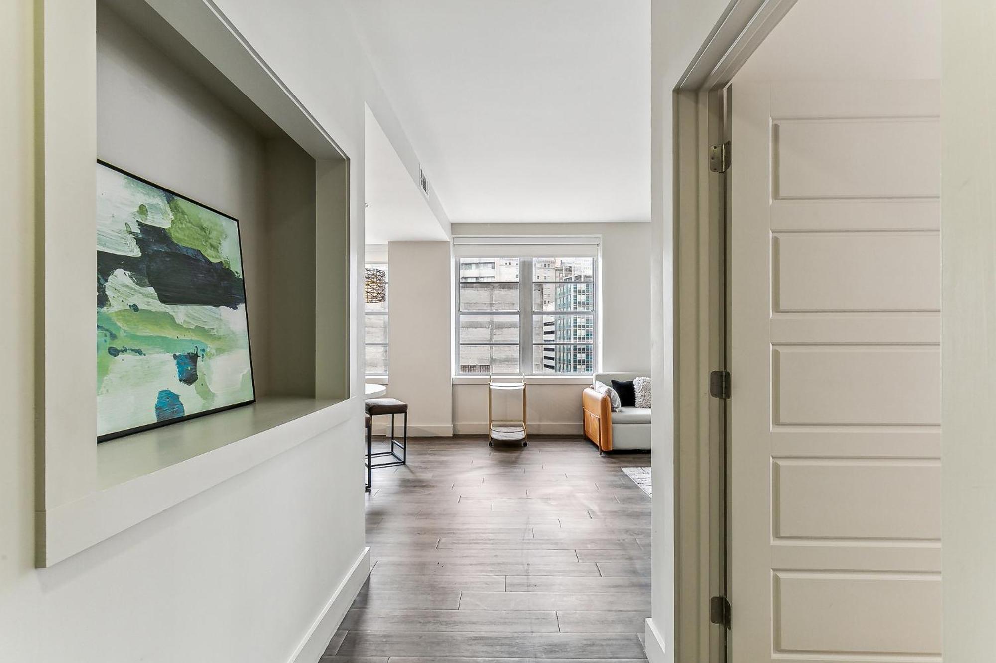 Upscale Condos And Penthouses Close To Canal And Bourbon St New Orleans Exterior foto
