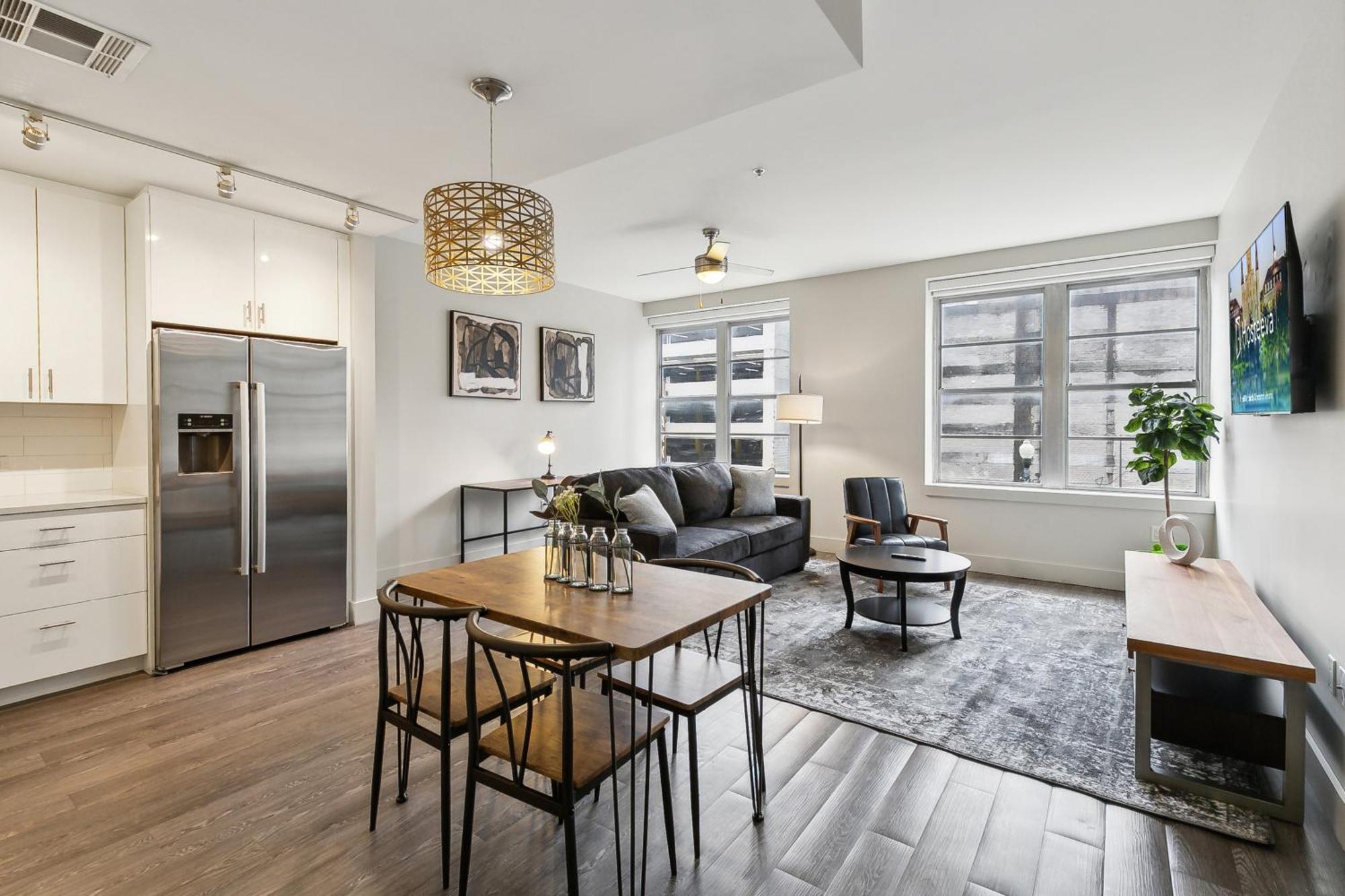 Upscale Condos And Penthouses Close To Canal And Bourbon St New Orleans Exterior foto