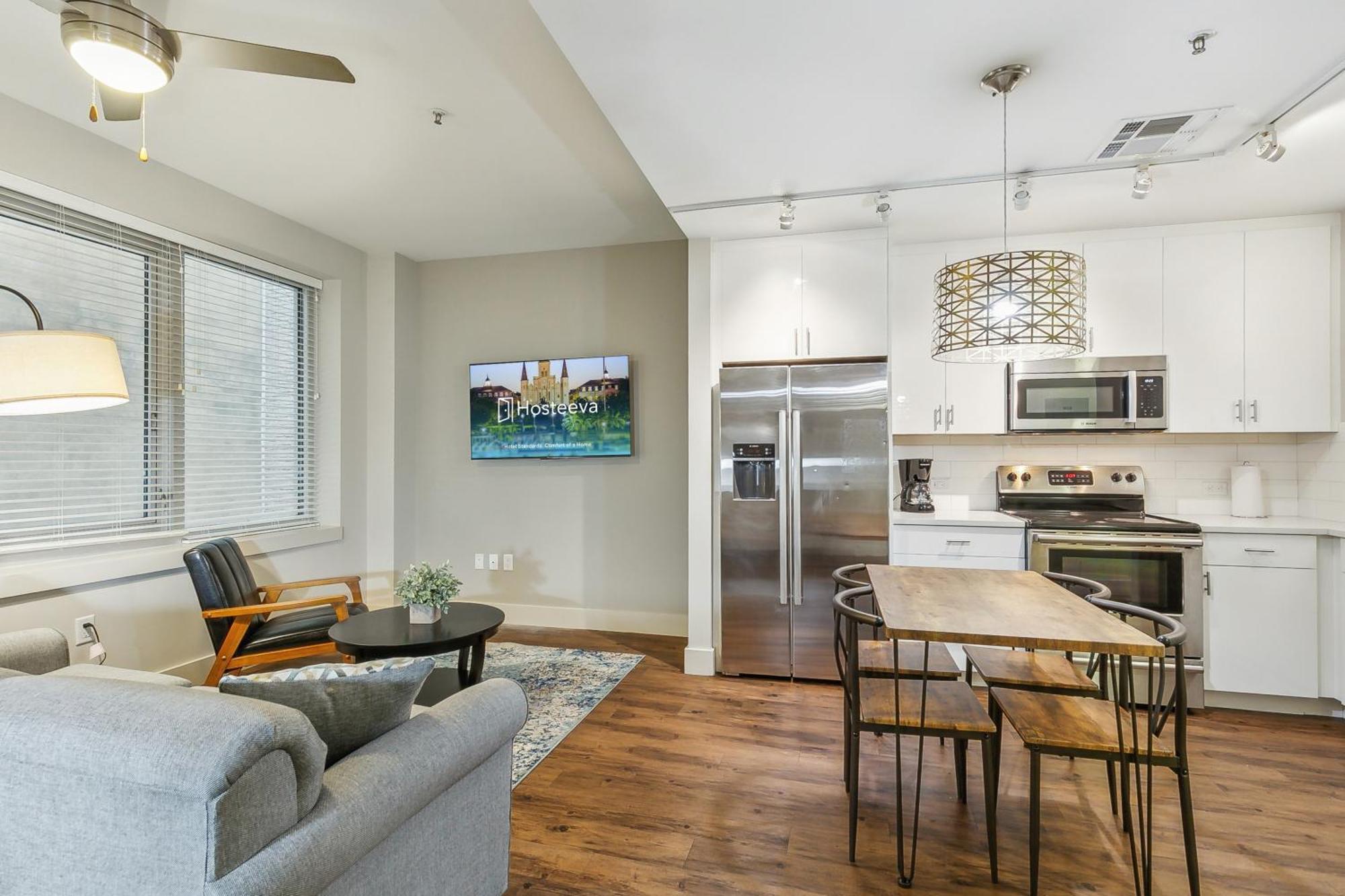 Upscale Condos And Penthouses Close To Canal And Bourbon St New Orleans Exterior foto