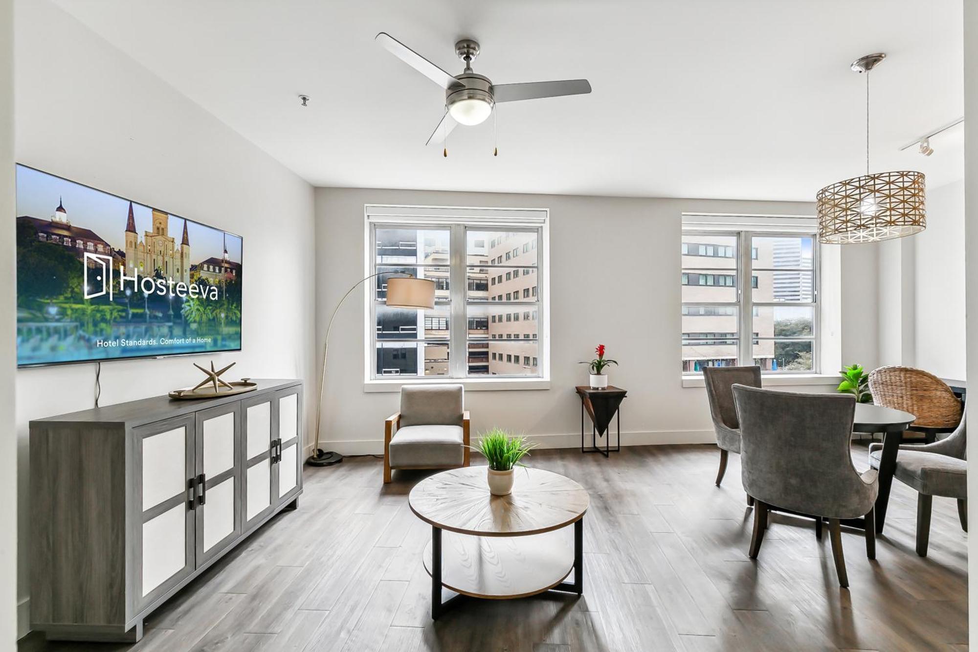 Upscale Condos And Penthouses Close To Canal And Bourbon St New Orleans Exterior foto