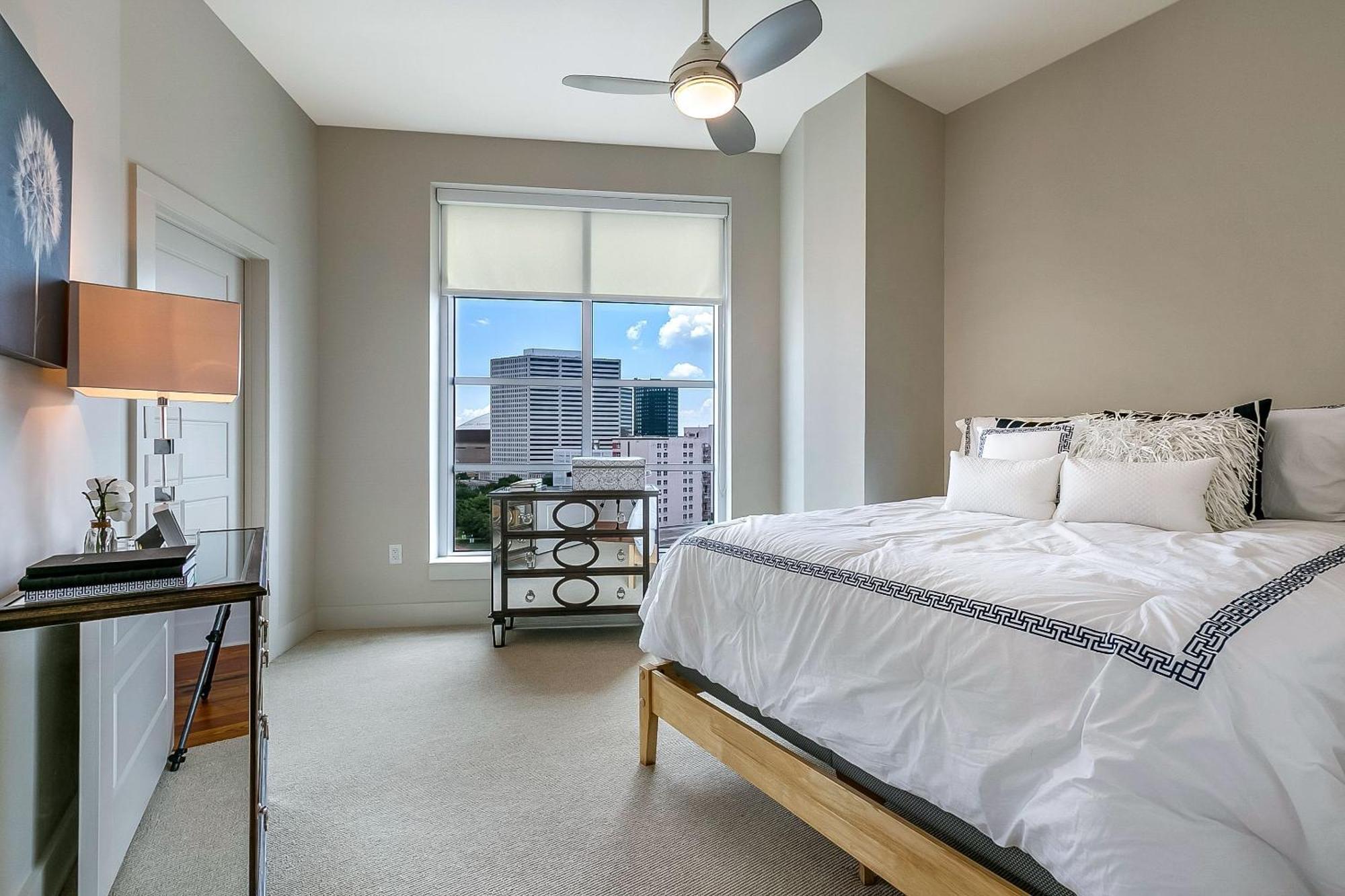 Upscale Condos And Penthouses Close To Canal And Bourbon St New Orleans Exterior foto